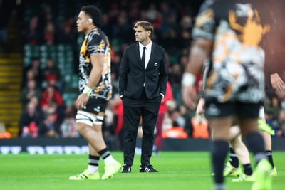 221125 - Wales v New Zealand - Quilter Nations Series - New Zealand head coach Scott Robertson before the match