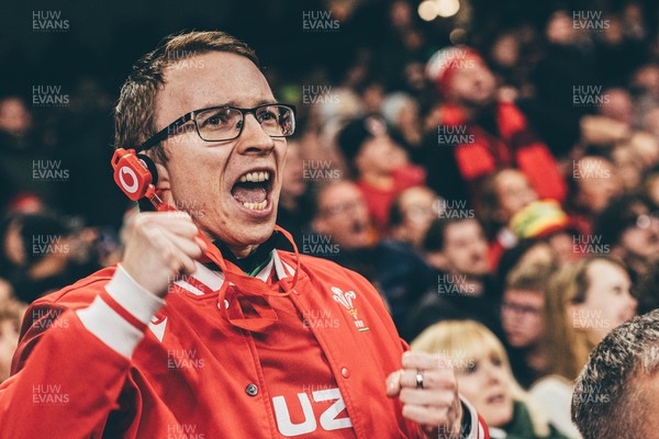 221125 - Wales v New Zealand - Quilter Nations Series - Wales Fans inside the stadium during the game 