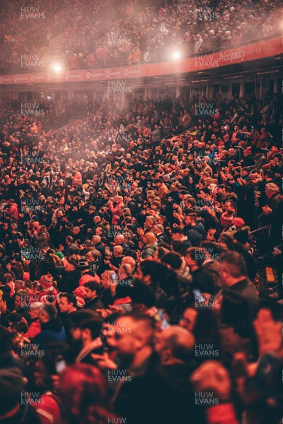 221125 - Wales v New Zealand - Quilter Nations Series - Fans Watch the light show ahead of the game 