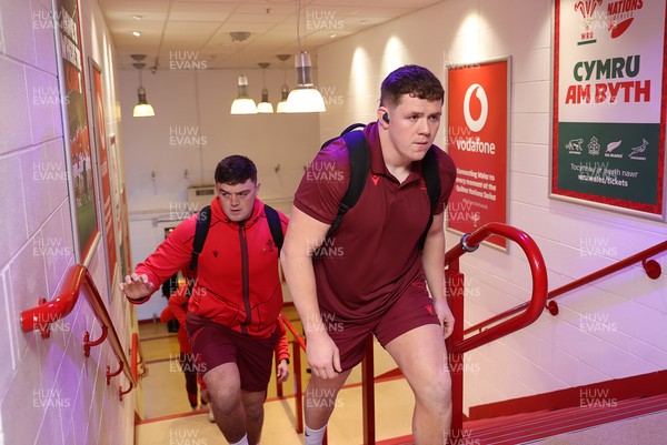 221125 - Wales v New Zealand All Blacks - Quilter Nations Series - Brodie Coghlan of Wales arrives at the stadium