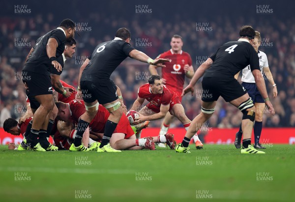 221125 - Wales v New Zealand All Blacks - Quilter Nations Series - Tomos Williams of Wales 