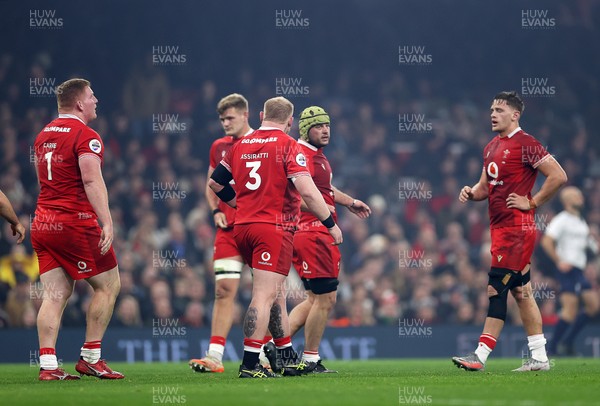 221125 - Wales v New Zealand All Blacks - Quilter Nations Series - Keiron Assiratti of Wales 