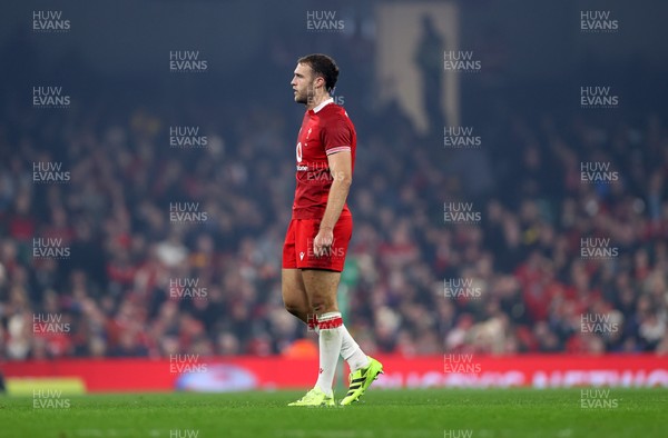 221125 - Wales v New Zealand All Blacks - Quilter Nations Series - Max Llewellyn of Wales 
