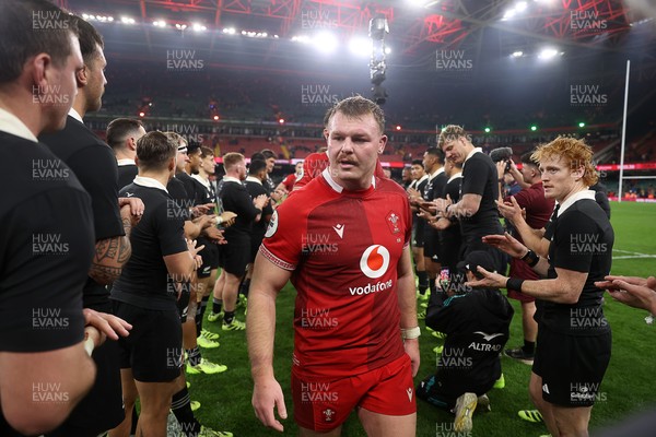 221125 - Wales v New Zealand All Blacks - Quilter Nations Series - Dewi Lake of Wales 