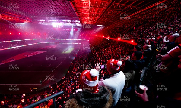 221125 - Wales v New Zealand, Quilter Nations Series - A general view of the Principality Stadium during the anthems