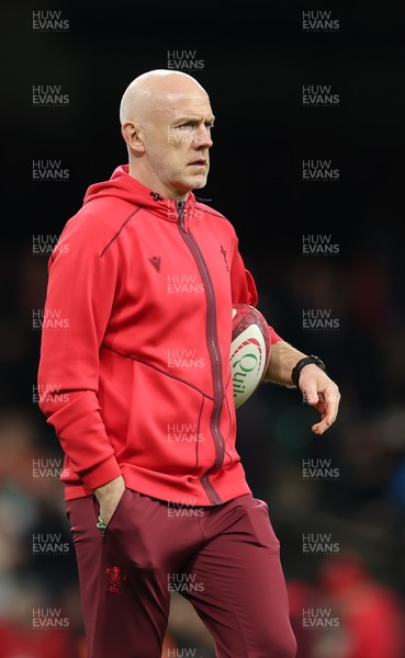 221125 - Wales v New Zealand, Quilter Nations Series - Wales head coach Steve Tandy