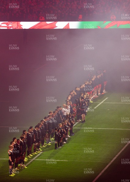 221125 - Wales v New Zealand, Quilter Nations Series - The teams line up for the anthems ahead of the match