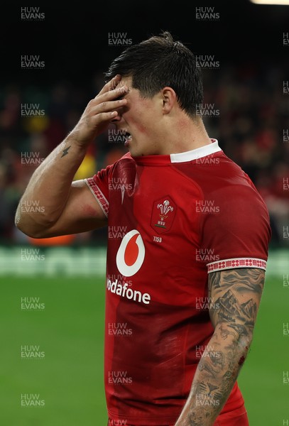 221125 - Wales v New Zealand, Quilter Nations Series - Louis Rees-Zammit of Wales at the end of the match