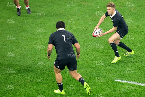 221125 - Wales v New Zealand - Quilter Nations Series - Damian McKenzie of New Zealand 