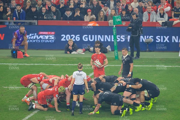 221125 - Wales v New Zealand - Quilter Nations Series - Tomos Williams of Wales