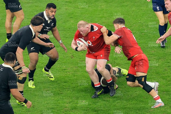 221125 - Wales v New Zealand - Quilter Nations Series - Keiron Assiratti of Wales