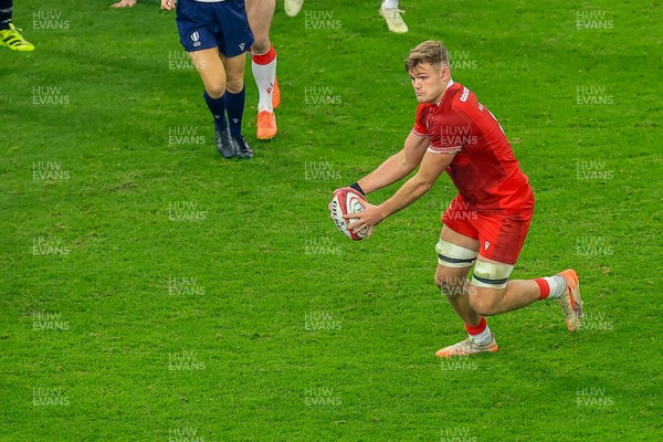 221125 - Wales v New Zealand - Quilter Nations Series - Taine Plumtree of Wales 