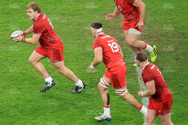 221125 - Wales v New Zealand - Quilter Nations Series - Archie Griffin of Wales