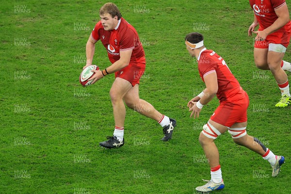 221125 - Wales v New Zealand - Quilter Nations Series - Archie Griffin of Wales