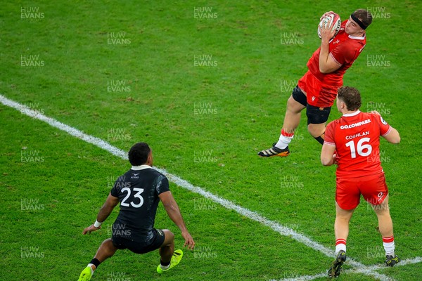 221125 - Wales v New Zealand - Quilter Nations Series - Morgan Morse of Wales 