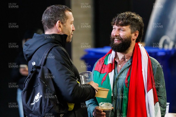 221125 - Wales v New Zealand - Quilter Nations Series - Wales fans in the Fanzone