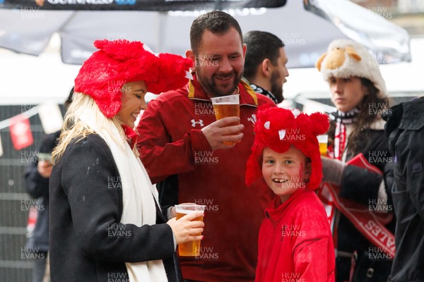 221125 - Wales v New Zealand - Quilter Nations Series - Wales fans in the Fanzone