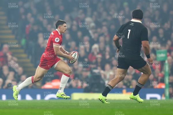 221125 - Wales v New Zealand - Quilter Nations Series - Joe Hawkins of Wales