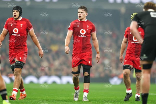 221125 - Wales v New Zealand - Quilter Nations Series - Alex Mann of Wales