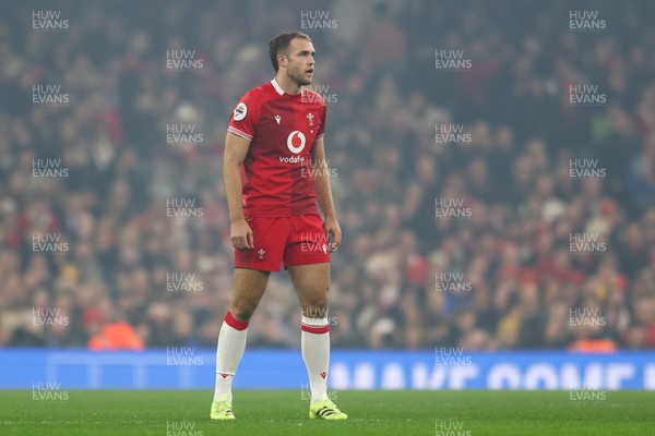 221125 - Wales v New Zealand - Quilter Nations Series - Max Llewellyn of Wales