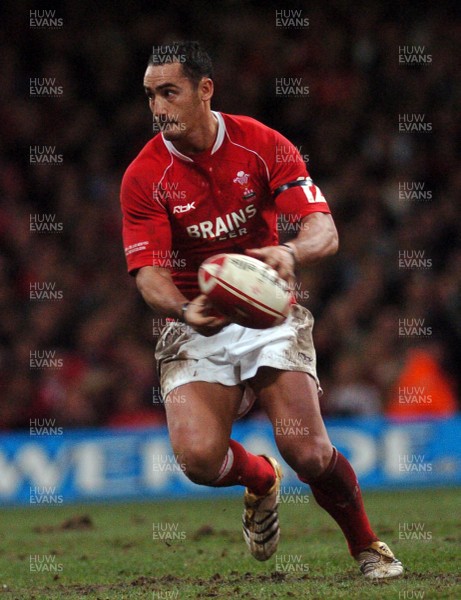 25.11.06 - Wales v New Zealand Wales' Sonny Parker 