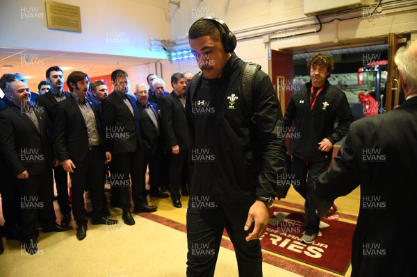 251117 - Wales v New Zealand - Under Armour Series - Taulupe Faletau arrive to a male voice choir