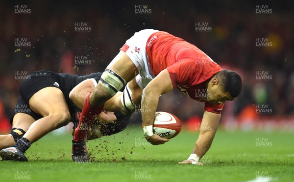 251117 - Wales v New Zealand - Under Armour Series - Taulupe Faletau of Wales is tackled by Anton Lienert-Brown of New Zealand