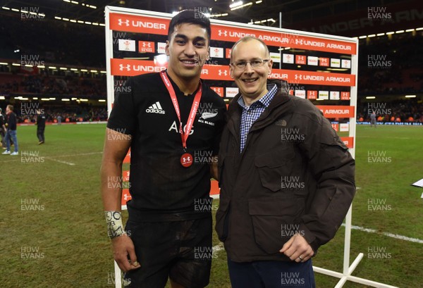 251117 - Wales v New Zealand - Under Armour Series - Rieko Ioane of New Zealand receives his man of the match award