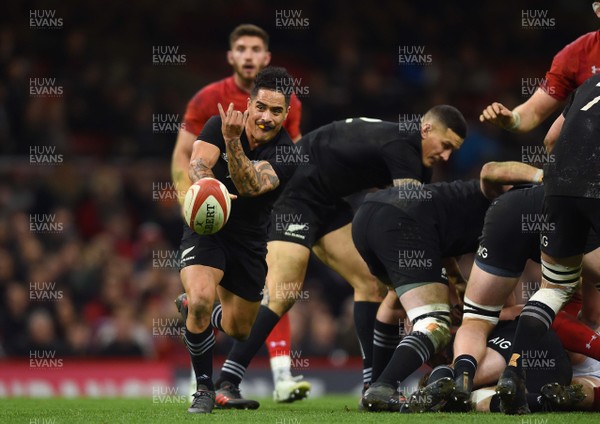 251117 - Wales v New Zealand - Under Armour Series - Aaron Smith of New Zealand
