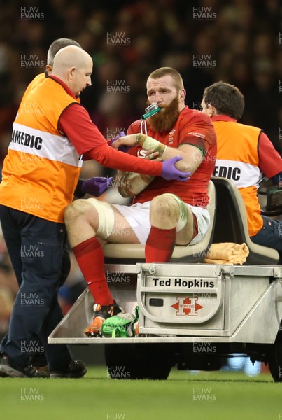 251117 - Wales v New Zealand - Under Armour Series 2017 - Jake Ball of Wales leaves the field injured