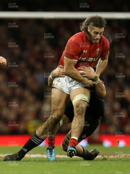 251117 - Wales v New Zealand - Under Armour Series 2017 - Josh Navidi of Wales is tackled by Samuel Whitelock of New Zealand
