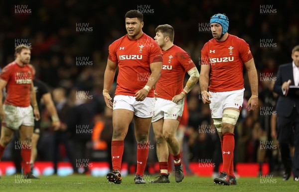 251117 - Wales v New Zealand - Under Armour Series 2017 - Leon Brown and Justin Tipuric of Wales