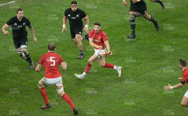 111117 Wales v Zealand - Owen Williams of Wales on the attack 
