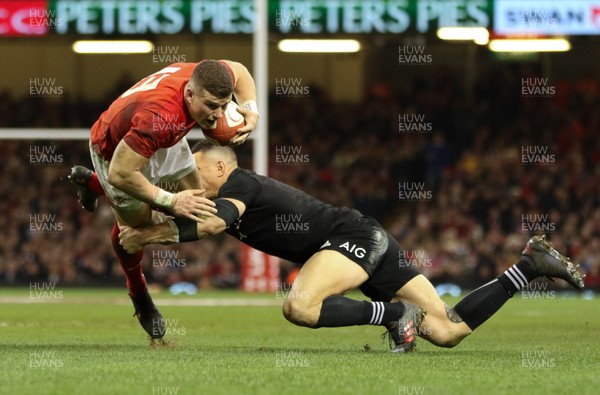 251117 - Wales v New Zealand, Under Armour 2017 Series - Scott Williams of Wales is tackled by Beauden Barrett of New Zealand