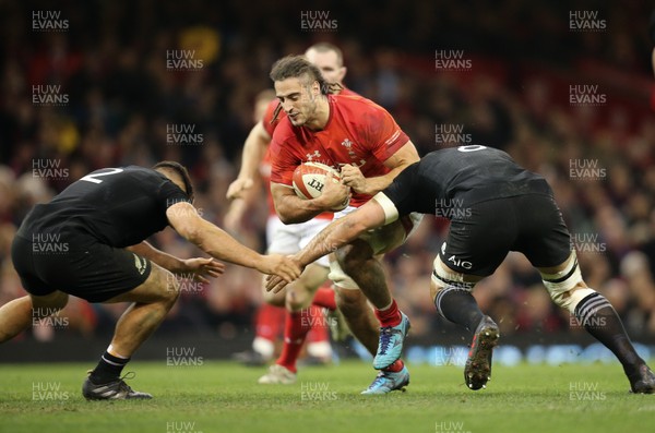 251117 - Wales v New Zealand, Under Armour 2017 Series - Josh Navidi of Wales takes on Codie Taylor of New Zealand  and Luke Whitelock of New Zealand