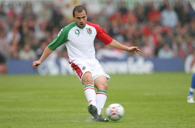 26.05.07 - Wales v New Zealand, Nationwide International Friendly Match, Wrexham Wales' Carl Fletcher 