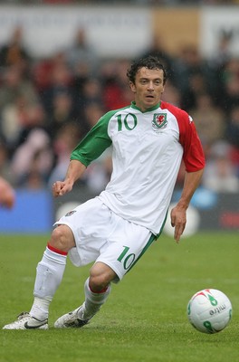 26.05.07 - Wales v New Zealand, Nationwide International Friendly Match, Wrexham Wales' Simon Davies 
