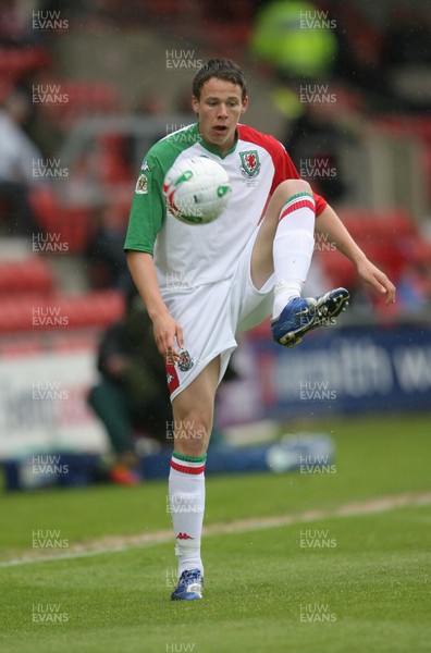 26.05.07 - Wales v New Zealand, Nationwide International Friendly Match, Wrexham Wales' Chris Gunter controls the ball 