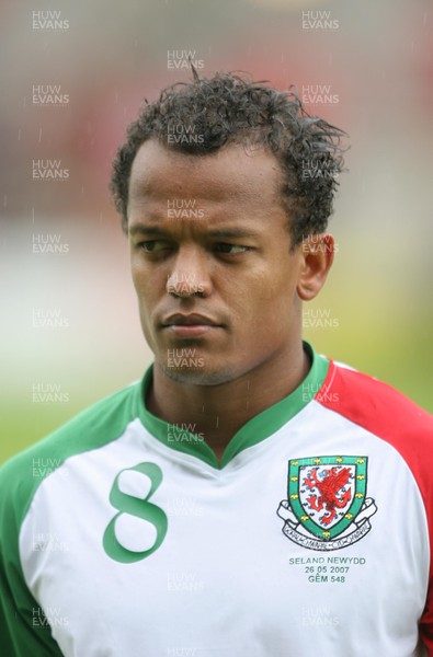 26.05.07 - Wales v New Zealand, Nationwide International Friendly Match, Wrexham Wales' Robert Earnshaw 