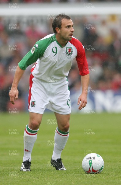 26.05.07 - Wales v New Zealand, Nationwide International Friendly Match, Wrexham Wales' Carl Fletcher 
