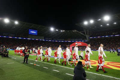 181125 - Wales v North Macedonia, FIFA World Cup European Qualifiers - Teams walk out onto the pitch