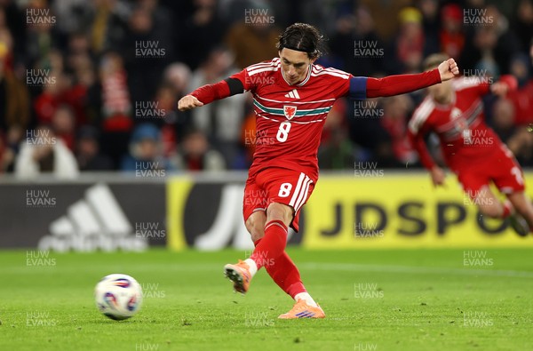 181125 - Wales v North Macedonia, FIFA World Cup European Qualifiers - Harry Wilson of Wales scores a goal from the penalty spot
