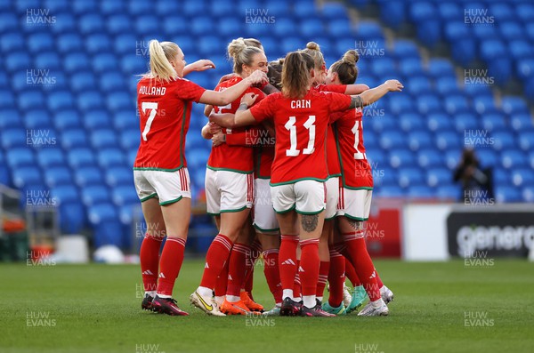 060423 - Wales v Northern Ireland - Women�s International Friendly - Jess Fishlock of Wales celebrates scoring a goal with team mates
