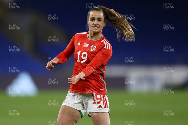 060423 - Wales v Northern Ireland - Women�s International Friendly - Megan Wynne of Wales 