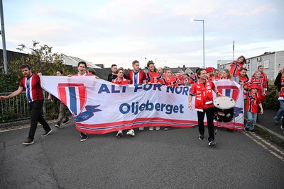 011026 - Wales v Norway - UEFA Nations League - Norway fans march their way into the ground