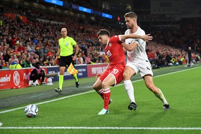011026 - Wales v Norway - UEFA Nations League - Dan James of Wales is challenged by Kristoffer Vassbakk Ajer of Norway