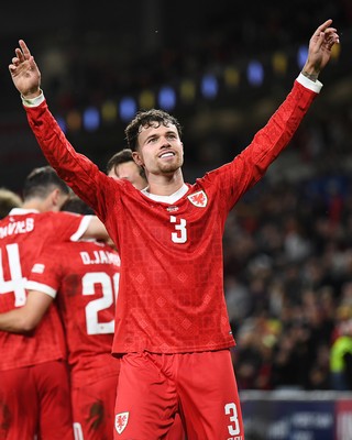 011026 - Wales v Norway - UEFA Nations League - Něco Williams of Wales celebrates scoring a goal