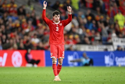 011026 - Wales v Norway - UEFA Nations League - Něco Williams of Wales