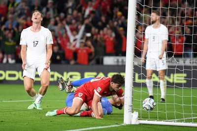 011026 - Wales v Norway - UEFA Nations League - Dan James of Wales scores a goal