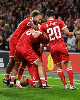 011026 - Wales v Norway - UEFA Nations League - Něco Williams of Wales celebrates scoring a goal